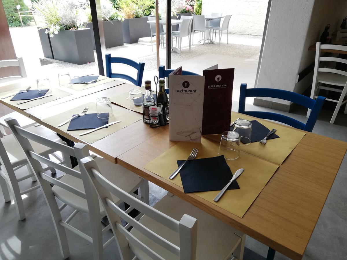 富西纳营地酒店 马尔孔滕塔 外观 照片