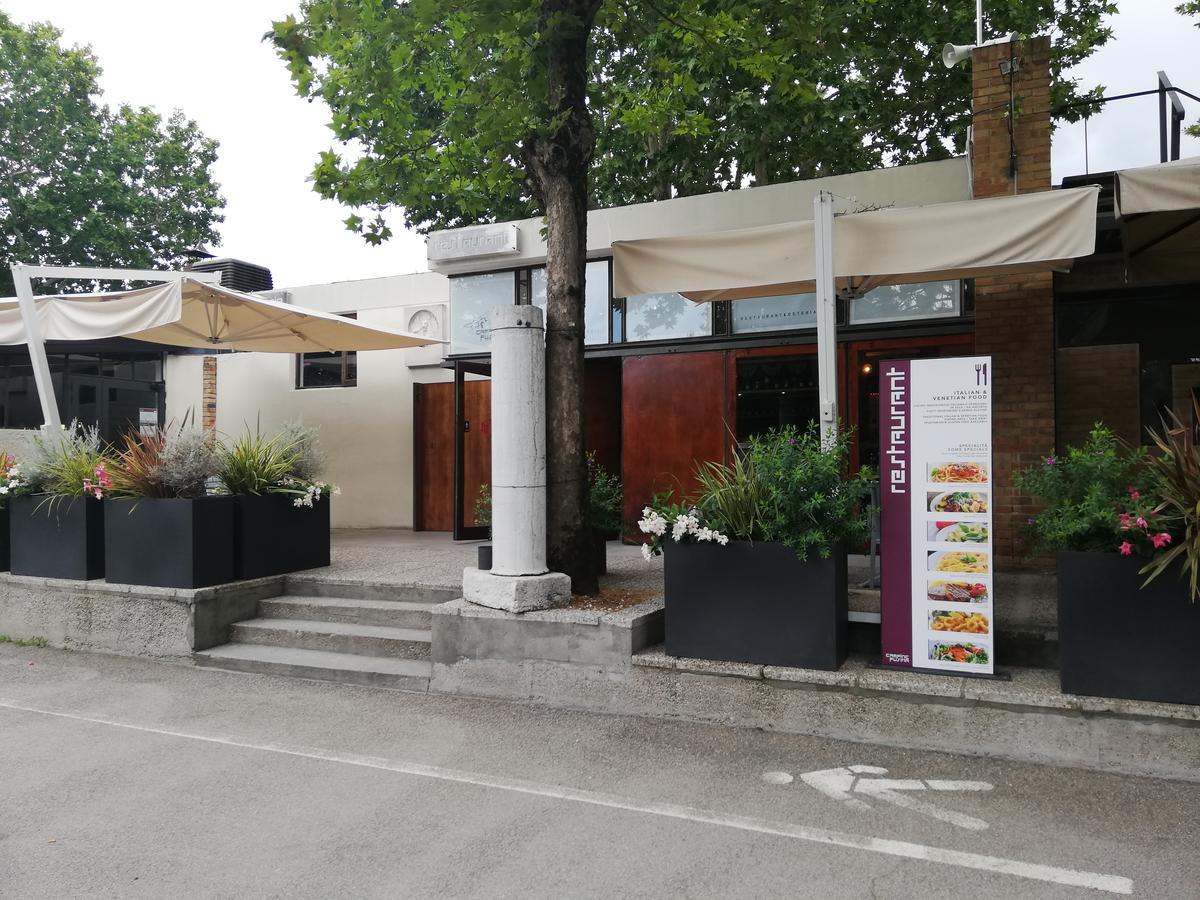 富西纳营地酒店 马尔孔滕塔 外观 照片